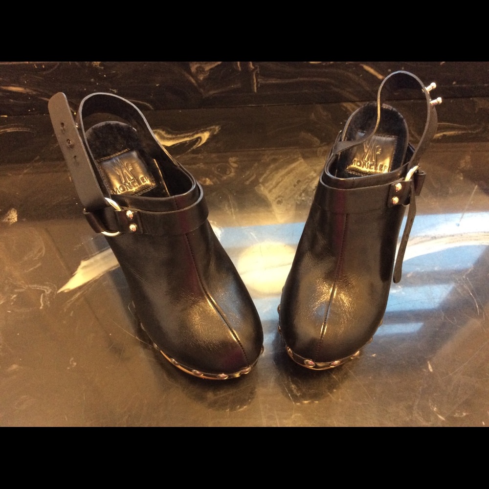 Moncler Gamme Rouge Shearling Lined Clog EU38 New